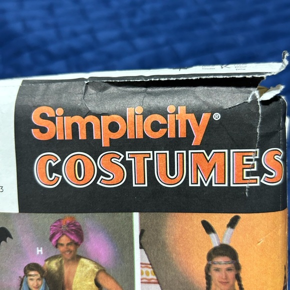 Simplicity 9169 - sm, med, larg, Devil- angel- witch- pirate and more - Picture 6 of 9